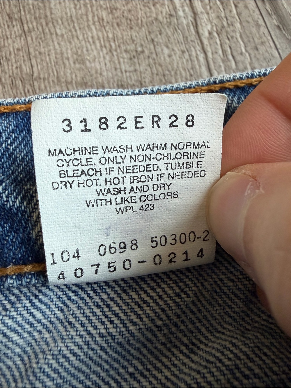 VTG Levi’s 550 Student Orange Tab Jeans 1998 - High Rise - Straight Leg - Picture 9 of 12